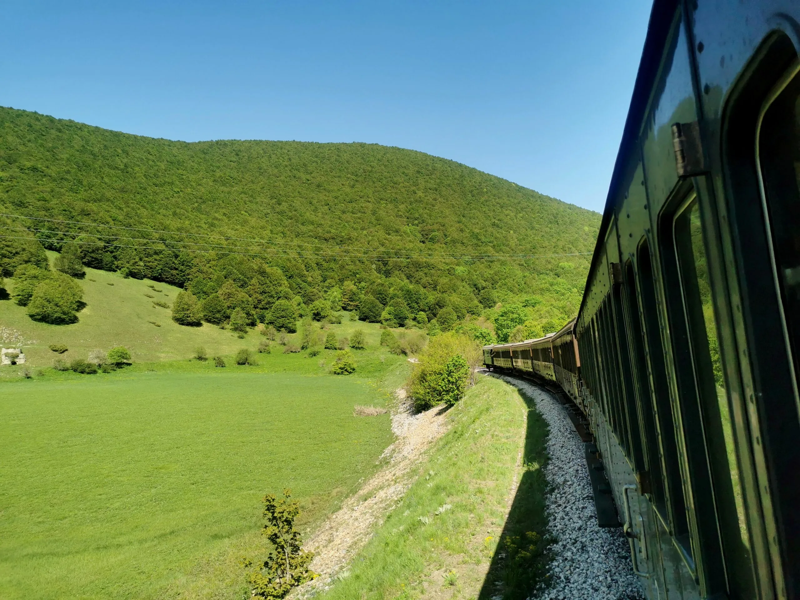 Ferrovia dei Parchi — La Transiberiana d'Italia