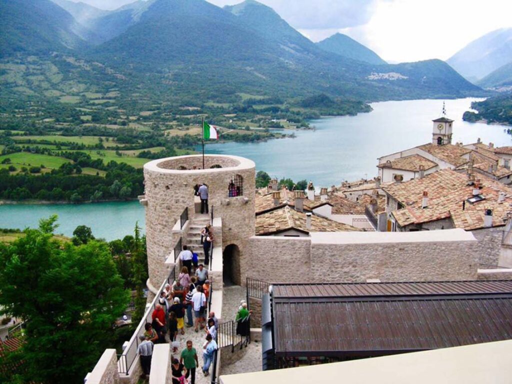 SULMONA-CASTEL DI SANGRO: 1 NOTTE con cena, pernotto e colazione