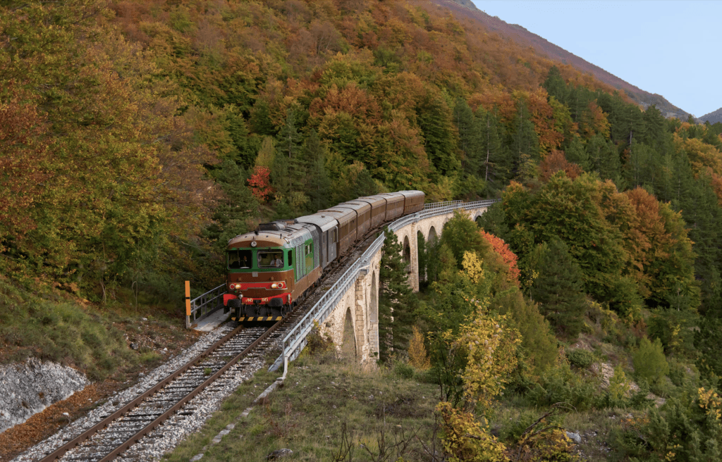 AUTUNNO IN ABRUZZO: SULMONA-CAROVILLI 1 NOTTE con cena, pernotto e colazione
