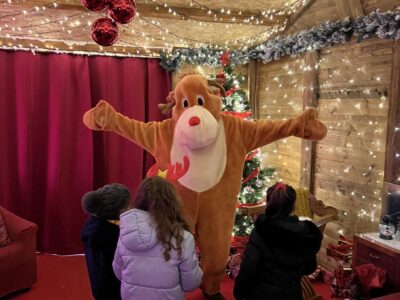 TRENI DI NATALE 2025 30 - 31 DICEMBRE : 1 NOTTE IN BB (COLAZIONE + CENA)  A SULMONA (Riservato ad automuniti)​ + BIGLIETTO TRENO DI NATALE -  30 DICEMBRE 2^ PARTENZA